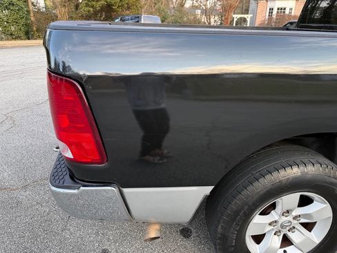 Used 2016 RAM 1500 Classic SLT image 26