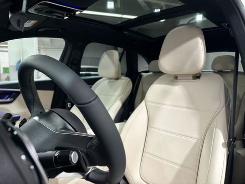 New 2026 Mercedes-Benz GLC 300 4MATIC image 17