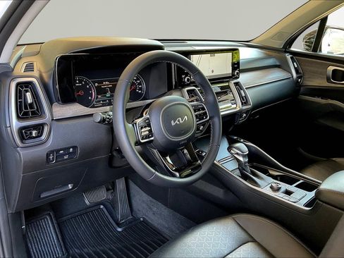 Used 2023 Kia Sorento X-Line EX AWD/4WD image 16