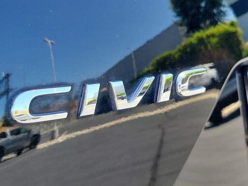 Used 2017 Honda Civic EX image 8