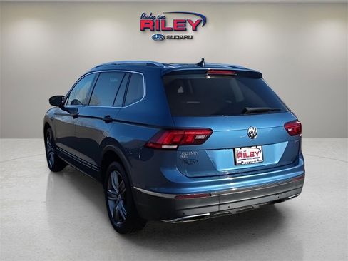 Used 2020 Volkswagen Tiguan SEL image 3
