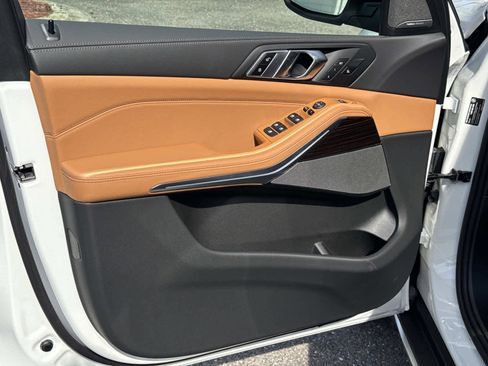 New 2026 BMW X5 sDrive40i w/ Climate Comfort Package image 19