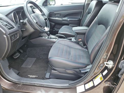 Used 2025 Mitsubishi Outlander Sport SE AWD/4WD image 11