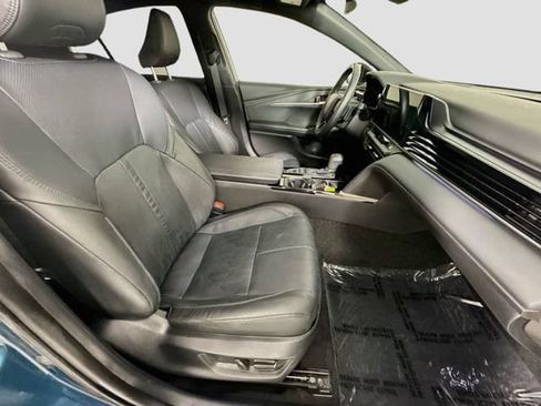 Certified 2025 Toyota Camry XSE FWD image 29