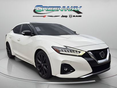 Used 2020 Nissan Maxima SR w/ Sport Mat Group