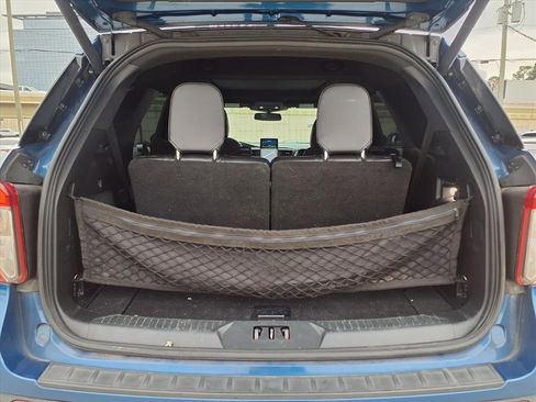 Used 2020 Ford Explorer ST w/ ST Street Pack image 11