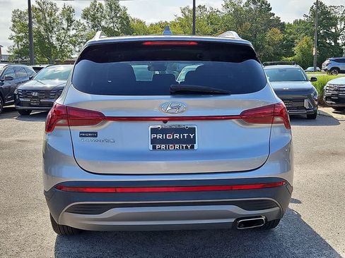 Used 2023 Hyundai Santa Fe SEL FWD image 5