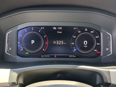 Used 2022 Volkswagen Atlas Cross Sport SE image 32