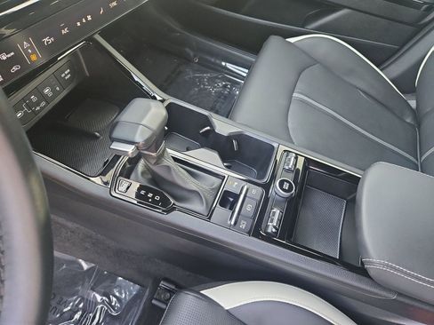 Used 2025 Kia K5 GT-Line image 24