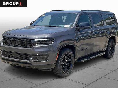 New 2025 Jeep Wagoneer L Series II w/ Convenience Group I
