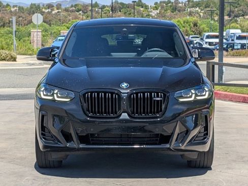 Certified 2023 BMW X4 M40i w/ Premium Package AWD/4WD image 2