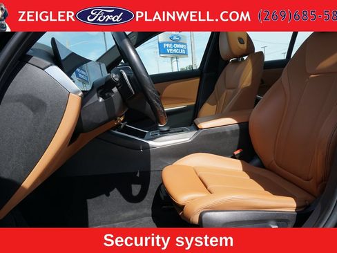 Used 2023 BMW 330e xDrive w/ Driving Assistance Package AWD/4WD image 17