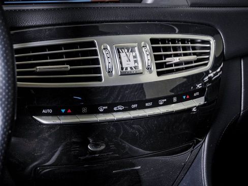 Used 2012 Mercedes-Benz CL 63 AMG image 26