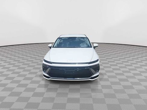Used 2024 Hyundai Sonata SEL FWD image 3