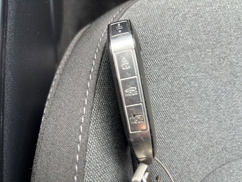 Used 2025 Kia K4 FWD image 24