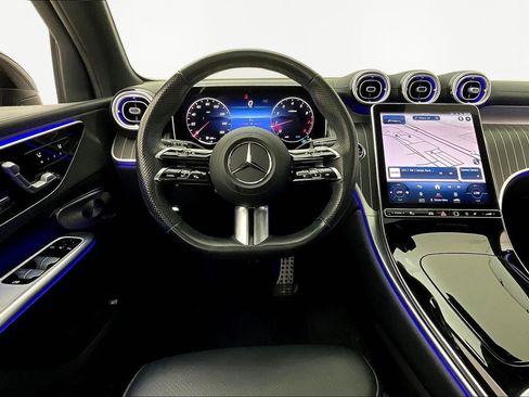Used 2023 Mercedes-Benz GLC 300 4MATIC image 8
