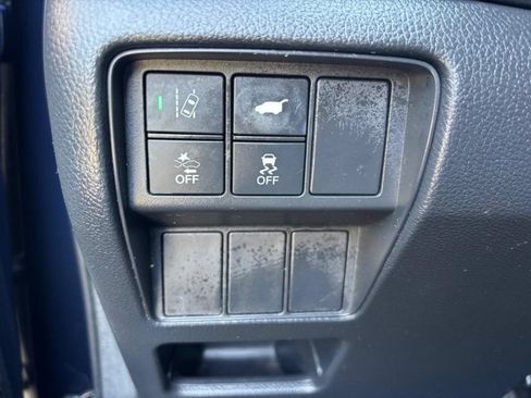 Used 2017 Honda CR-V EX-L image 13