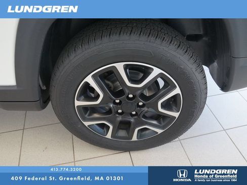 Used 2021 Jeep Compass Trailhawk AWD/4WD image 24