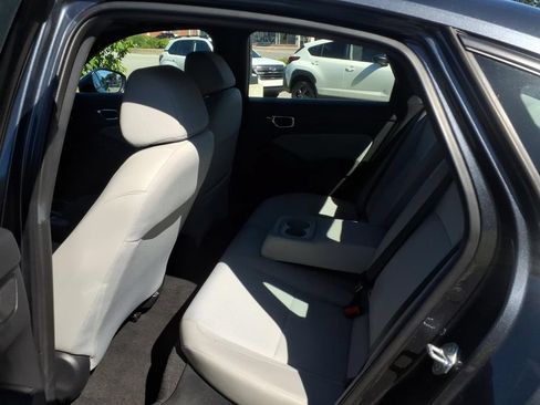 Used 2025 Honda Civic Sport image 28