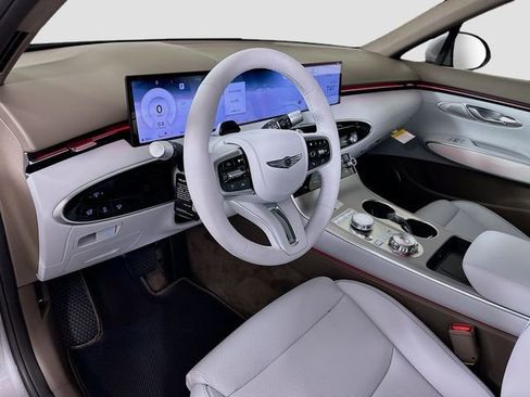 New 2026 Genesis GV70 2.5T Advanced AWD/4WD image 9