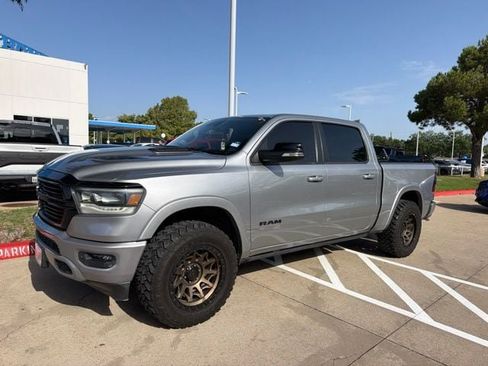 Used 2021 RAM 1500 Laramie AWD/4WD image 2