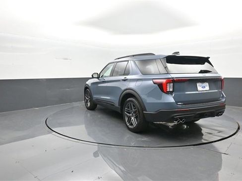 New 2026 Ford Explorer ST image 5