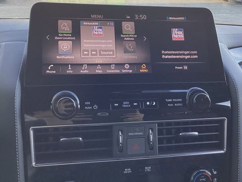 Used 2024 Nissan Armada Platinum w/ Captain's Chairs Package image 53