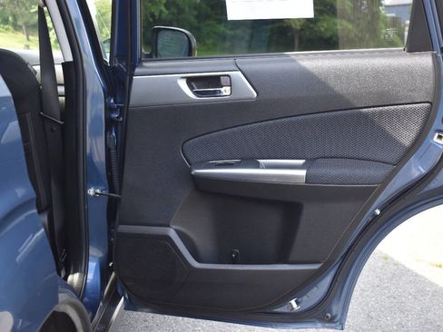 Used 2012 Subaru Forester 2.5X Premium w/ Popular Pkg 3 image 13