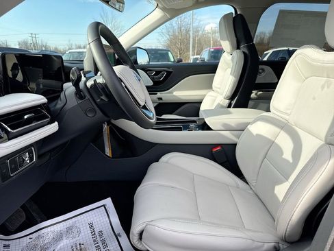 New 2026 Lincoln Aviator Reserve image 20