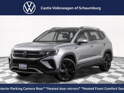 Used 2023 Volkswagen Taos SE w/ Black Wheel Package FWD image 1