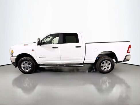 Used 2024 RAM 2500 Big Horn w/ Off Road Package AWD/4WD image 6