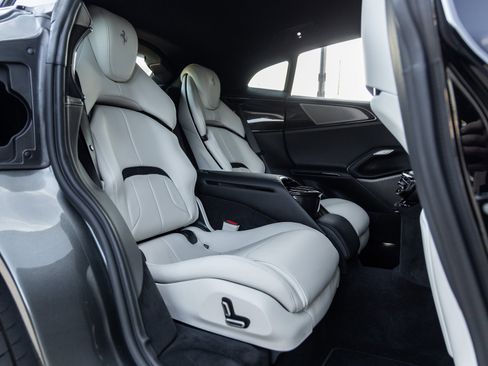 Used 2024 Ferrari Purosangue image 47