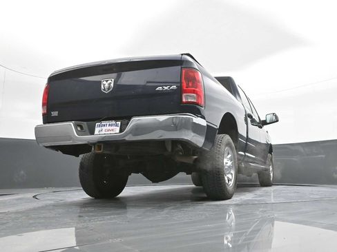 Used 2015 RAM 2500 Tradesman w/ Chrome Appearance Group image 40