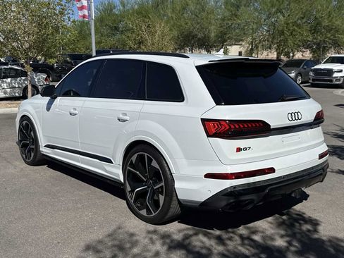 Used 2022 Audi SQ7 Prestige w/ SQ7 Sport Package AWD/4WD image 6