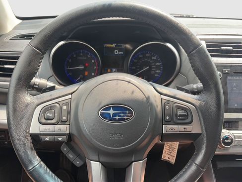 Used 2017 Subaru Outback 2.5i Premium AWD/4WD image 12