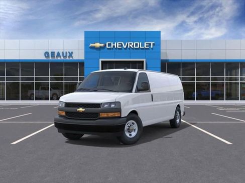 New 2025 Chevrolet Express 2500 Extended w/ Driver Convenience Package RWD image 8