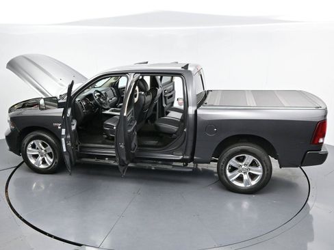 Used 2017 RAM 1500 Sport AWD/4WD image 38