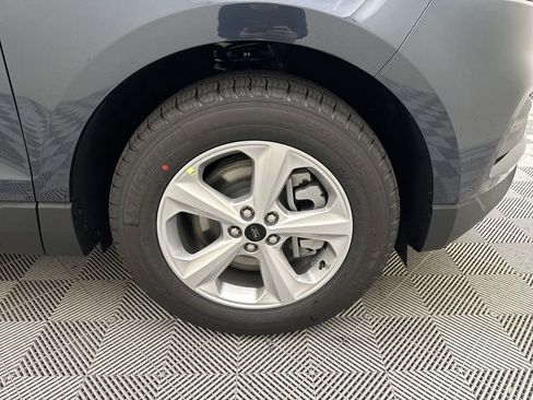 New 2024 Ford Edge SE image 13