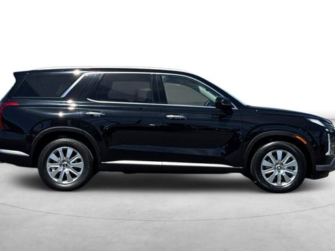 Used 2024 Hyundai Palisade SEL FWD image 7
