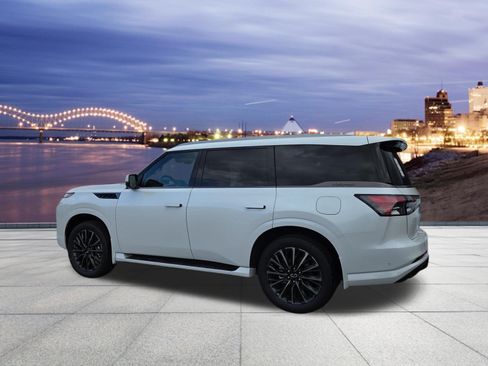 Used 2026 INFINITI QX80 Autograph w/ Premium Cargo Package AWD/4WD image 3