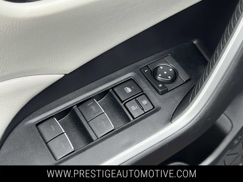 Used 2024 Toyota RAV4 XLE image 17