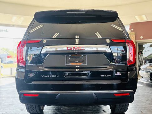 Used 2023 GMC Yukon XL SLT AWD/4WD image 11