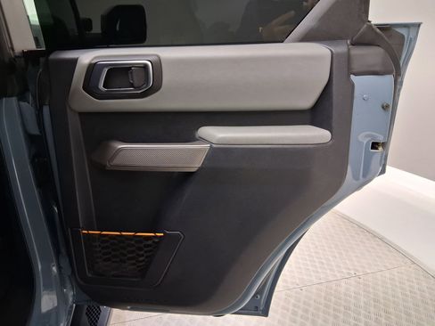 Used 2023 Ford Bronco Badlands image 35