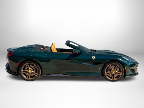 Used 2019 Ferrari Portofino RWD image 9