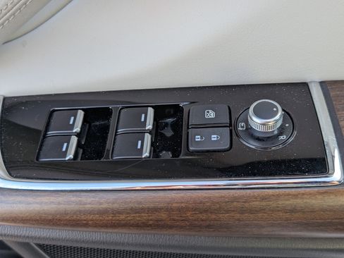 Used 2021 MAZDA CX-9 Signature image 22