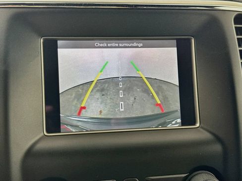 Used 2019 Jeep Grand Cherokee Laredo AWD/4WD image 14