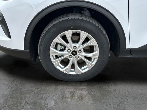 Used 2025 Ford Escape Active image 9