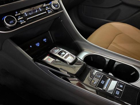 Used 2022 Hyundai Sonata Limited FWD image 47