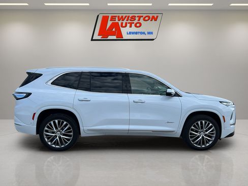 Certified 2026 Buick Enclave Avenir w/ Super Cruise Package AWD/4WD image 13