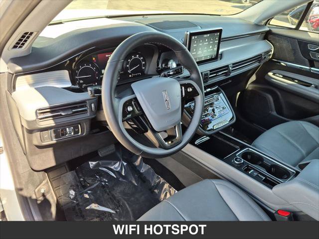 Used 2022 Lincoln Corsair FWD w/ Equipment Group 101A image 10